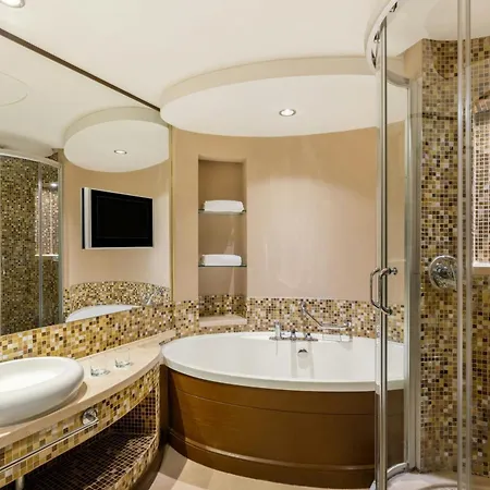 Gulf Hotel Bahrain Convention And Spa Manama Exterior photo