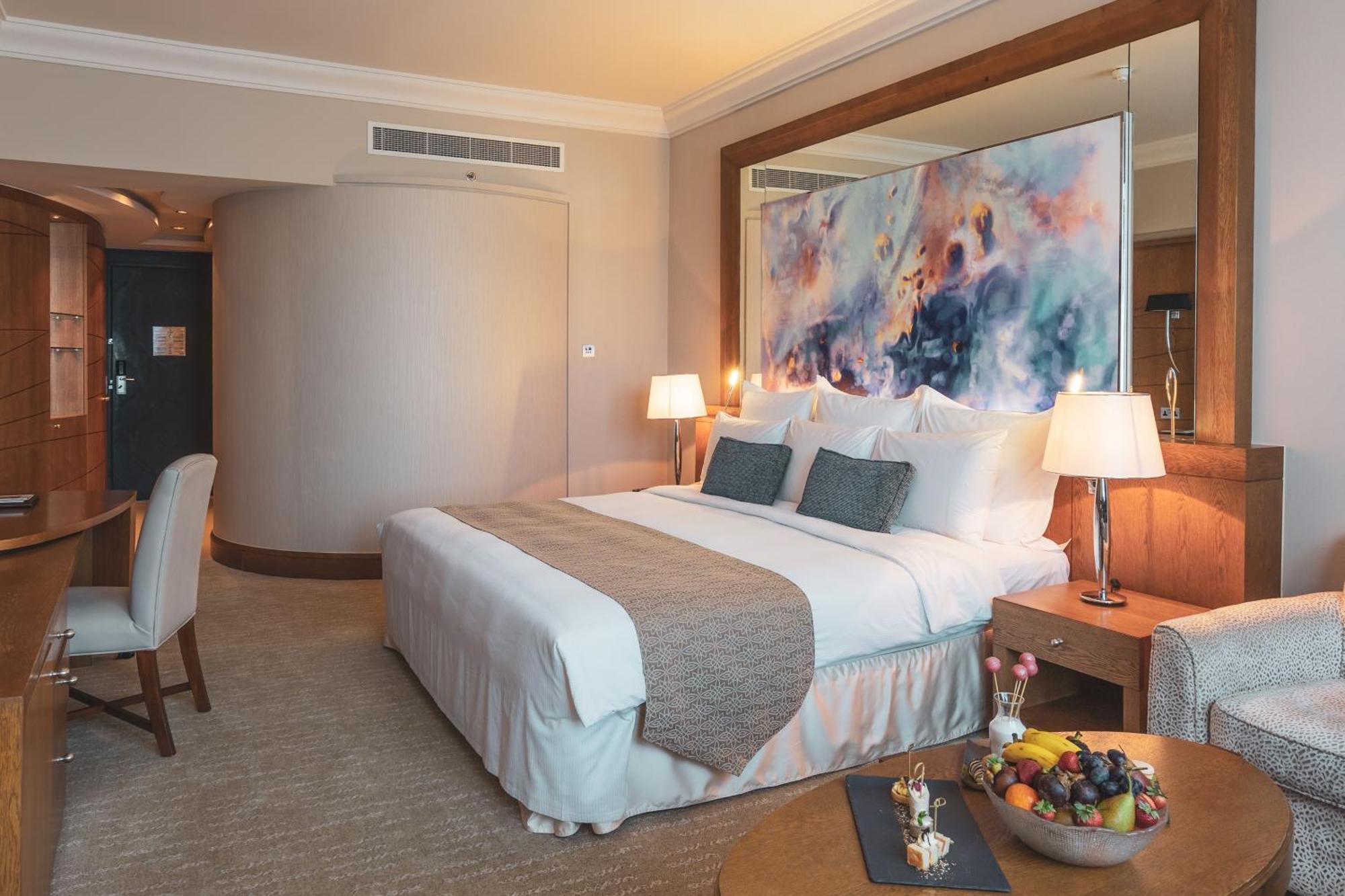 Gulf Bahrain Convention And 5*
