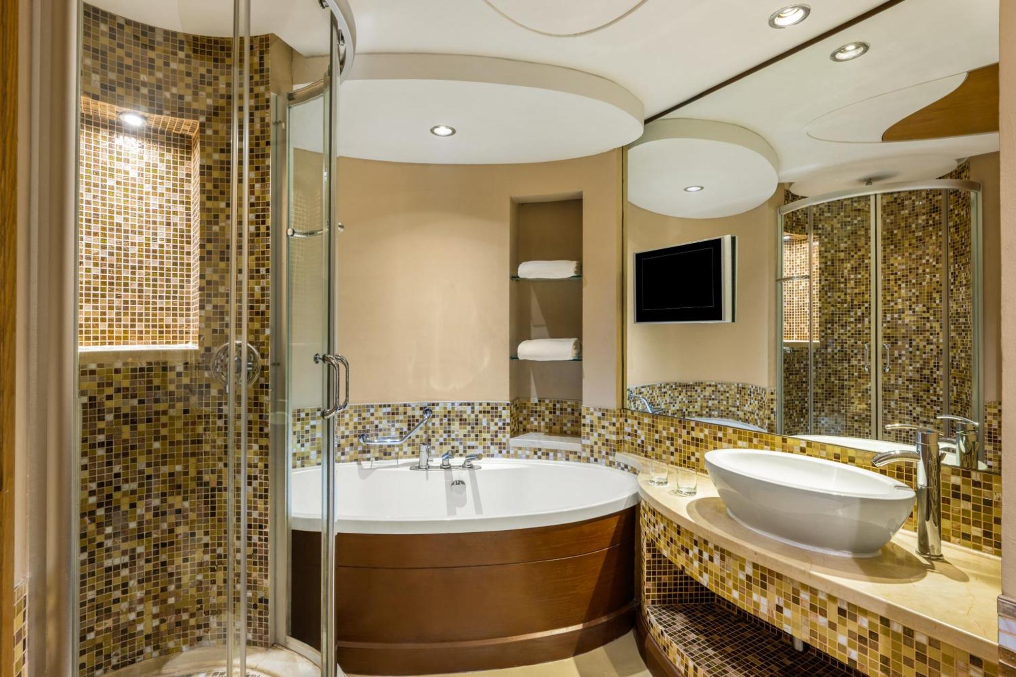 Hotel Gulf Bahrain Convention And
